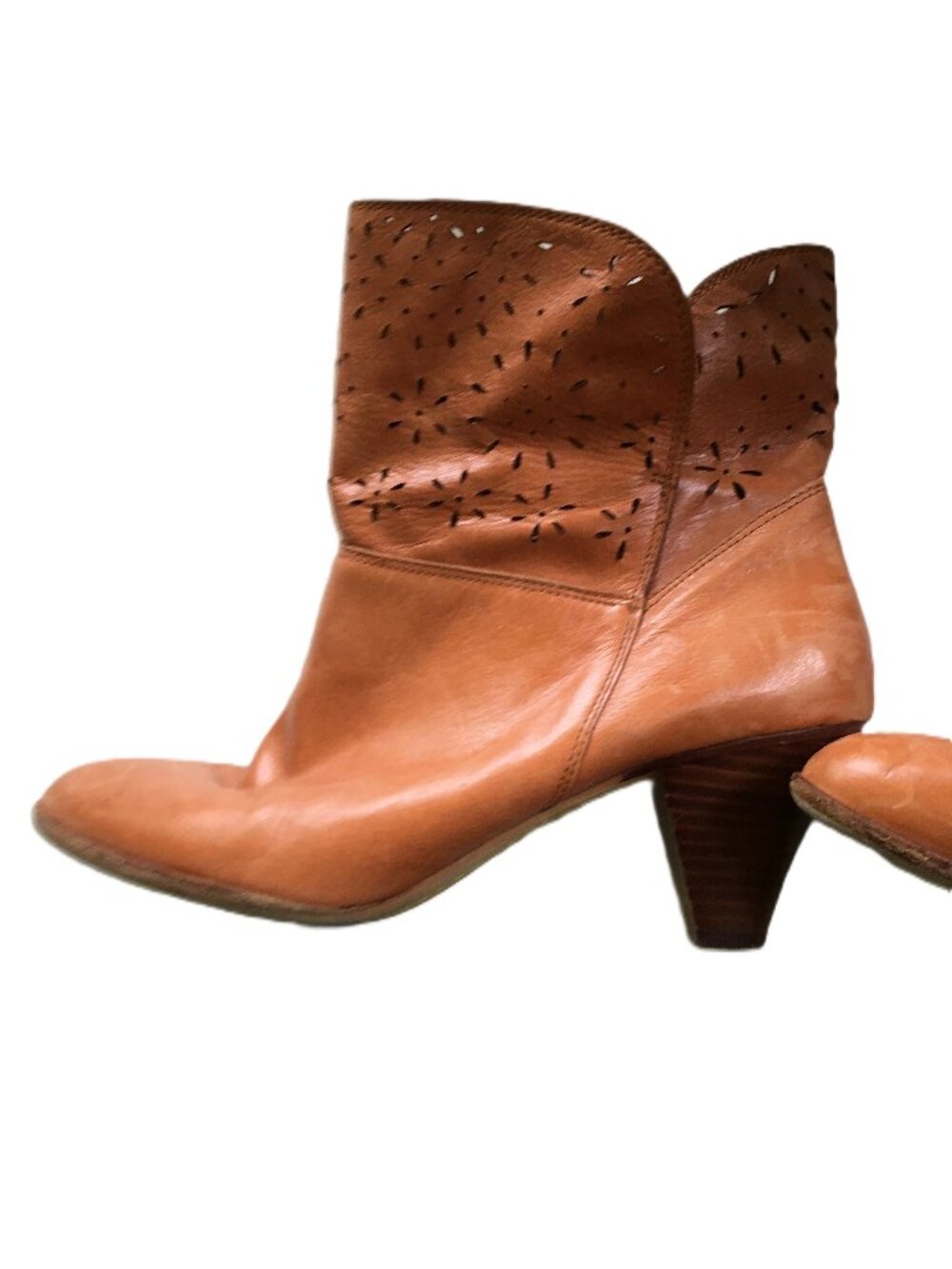Anthropologie x Latigo Viva Perforated Fold Over Leather Ankle Booties Tan Sz 10